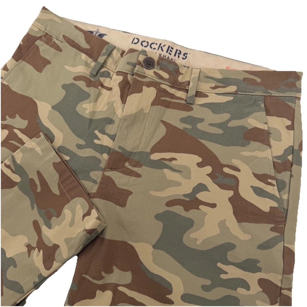 Dockers Alpha Khaki Pants Mens 34x29.5 (Tag 34x30)‎ Camo Stretch Slim Fit Chinos